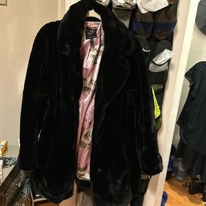 Faux fur size large comfortable black warm teddy bear size 12